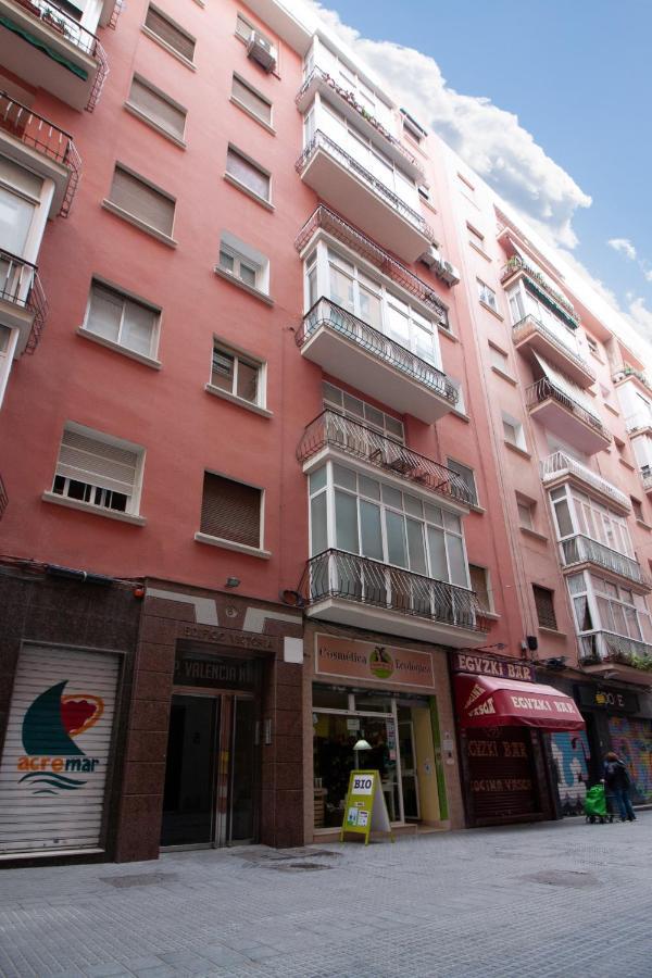 Sea & Wave Soho Family Apartment مالقة المظهر الخارجي الصورة